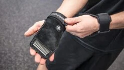 Harbinger Lifting Grips -Fitness Equipment HG0005 WEB1 tz0gea