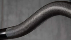 Rogue Infinity Socket Pull-up Curl Bar -Fitness Equipment INFINITYSOCKETCURL WEB3 k4ibtp