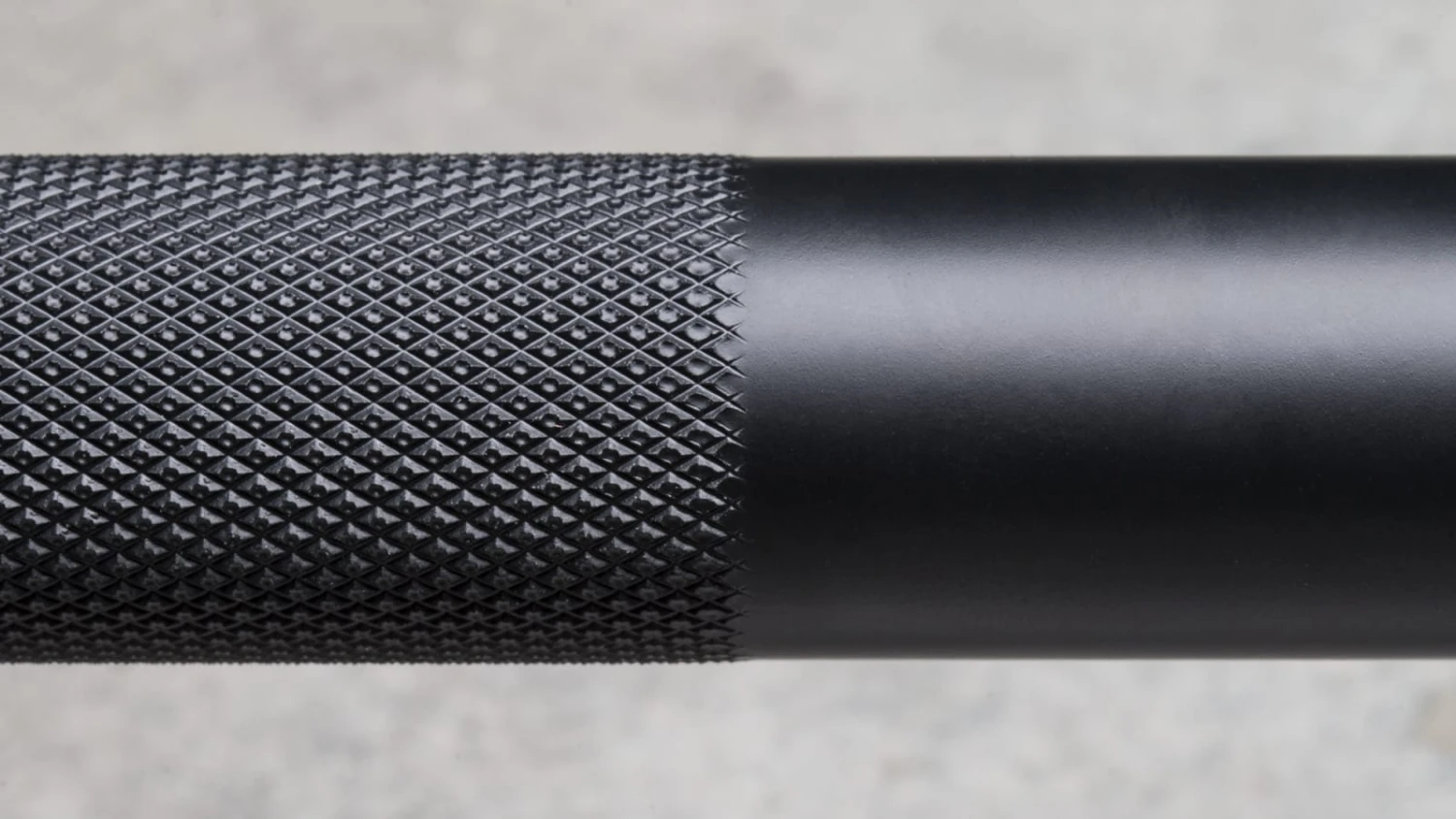 Rogue Ohio Deadlift Bar - Cerakote 5 Rogue Ohio Deadlift Bar - Cerakote - Image 3